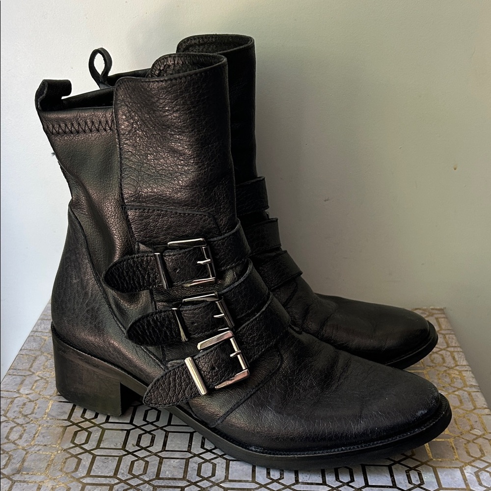 Stelle Monelle Leather Buckle Moto Booties Women's size 37/6.5